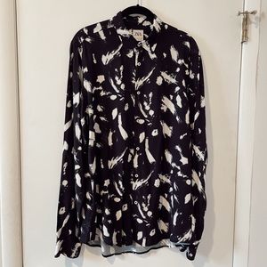 Zara Men Lightweight Button Up Shirt Size M